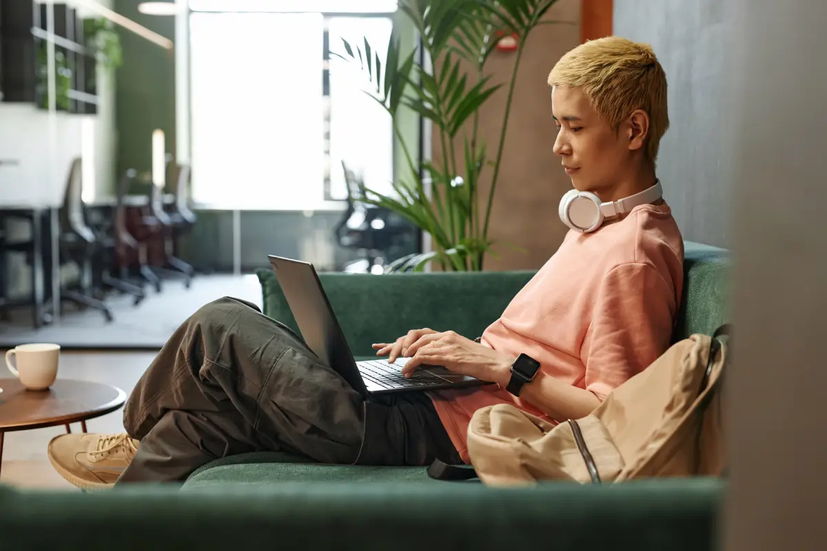 PL_blog_Jak napisać i kiedy złożyć wypowiedzenie umowy o pracę z zachowaniem okresu wypowiedzenia_1200x800